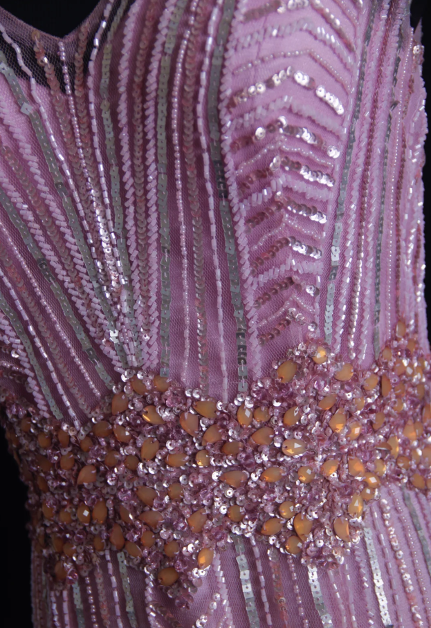 Gorgeous Pink V Neck Tulle Sequin Beaded Mermaid Evening Dress Prom Gown