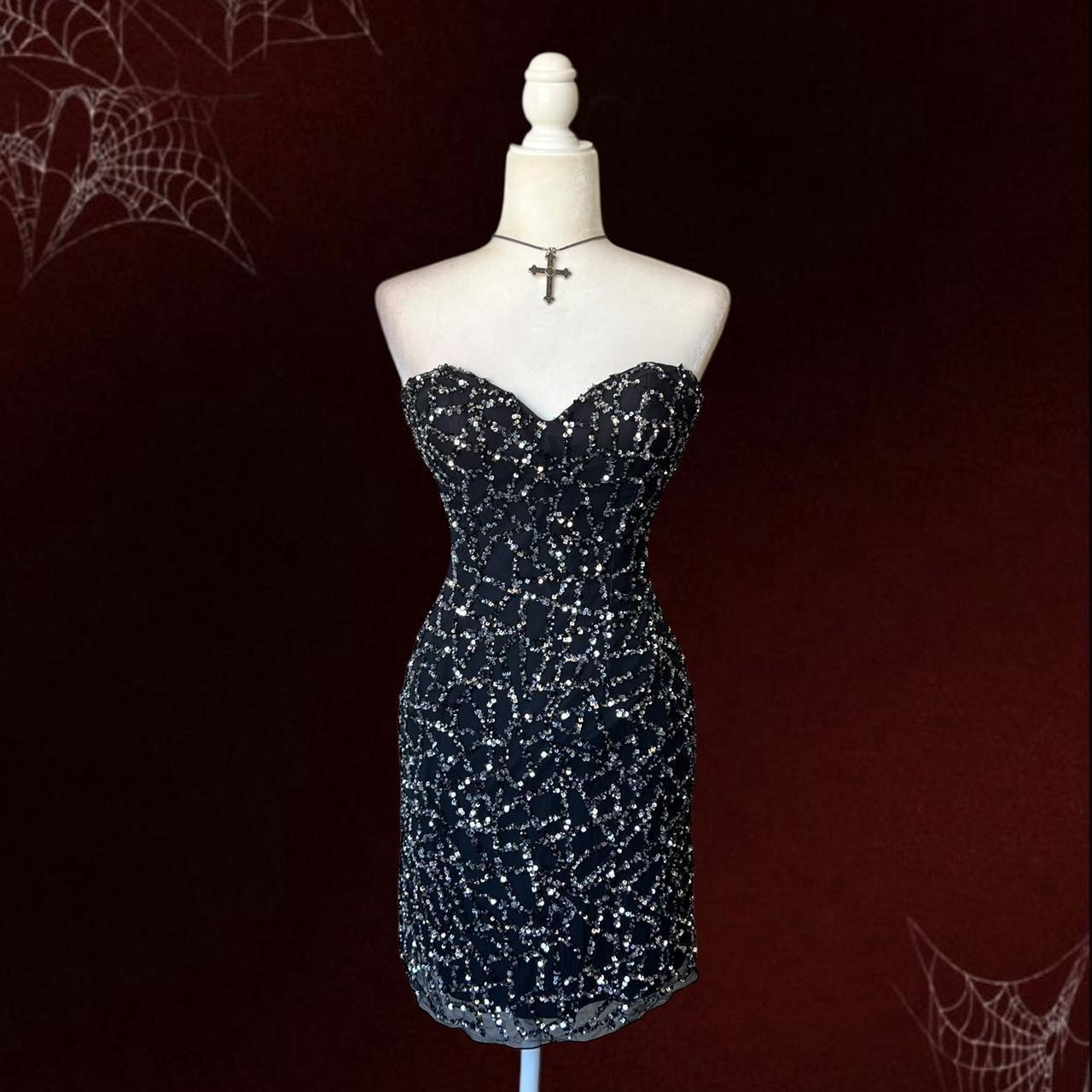 Sparkly Black Sweetheart Neck Sequin Sheath Cocktail Dress Formal Graduation Homecoming Dress