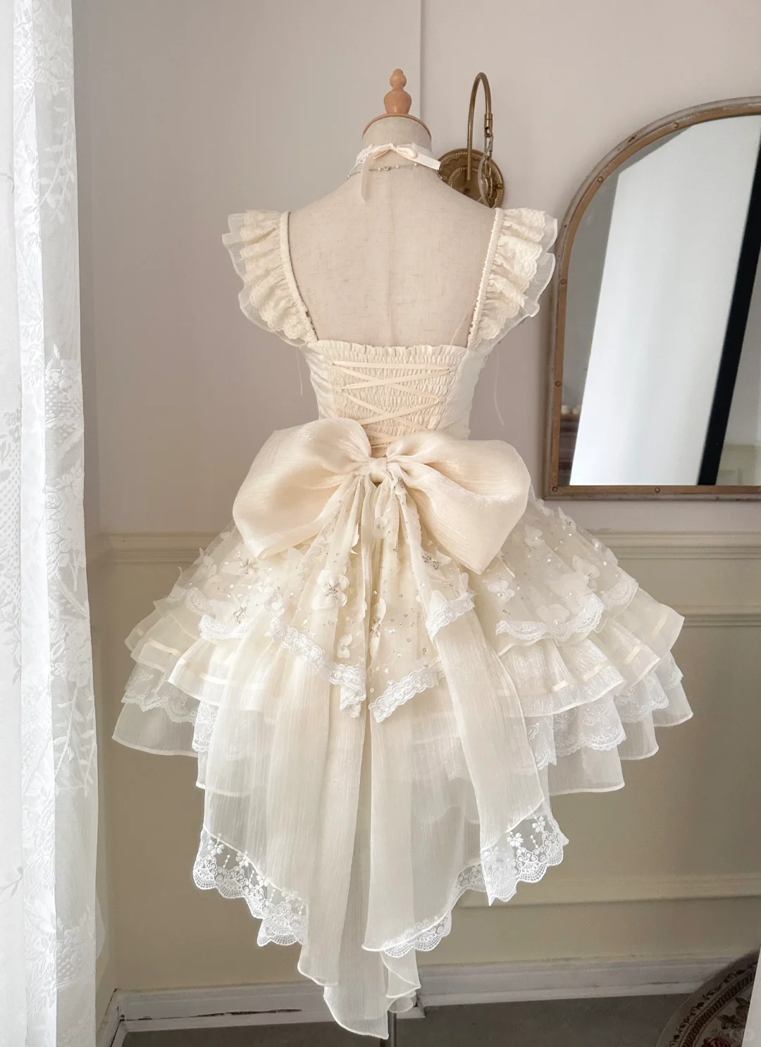 Elegant Light Champagne Tulle Layered Mini Birthday Outfits Cute Graduation Homecoming Dress