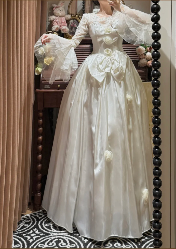 Charming Beaded Bow Satin Ball Gown White Long Wedding Dress