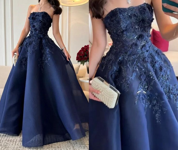Gorgeous Navy Blue Strapless Appliques Evening Dress Birthday Ball Gown
