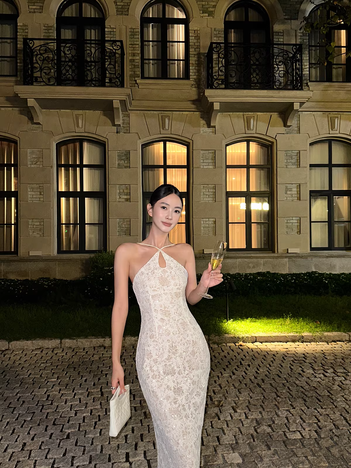 Glamorous Beige Sleeveless Lace Mermaid Slit Long Evening Dress Formal Birthday Party Gown