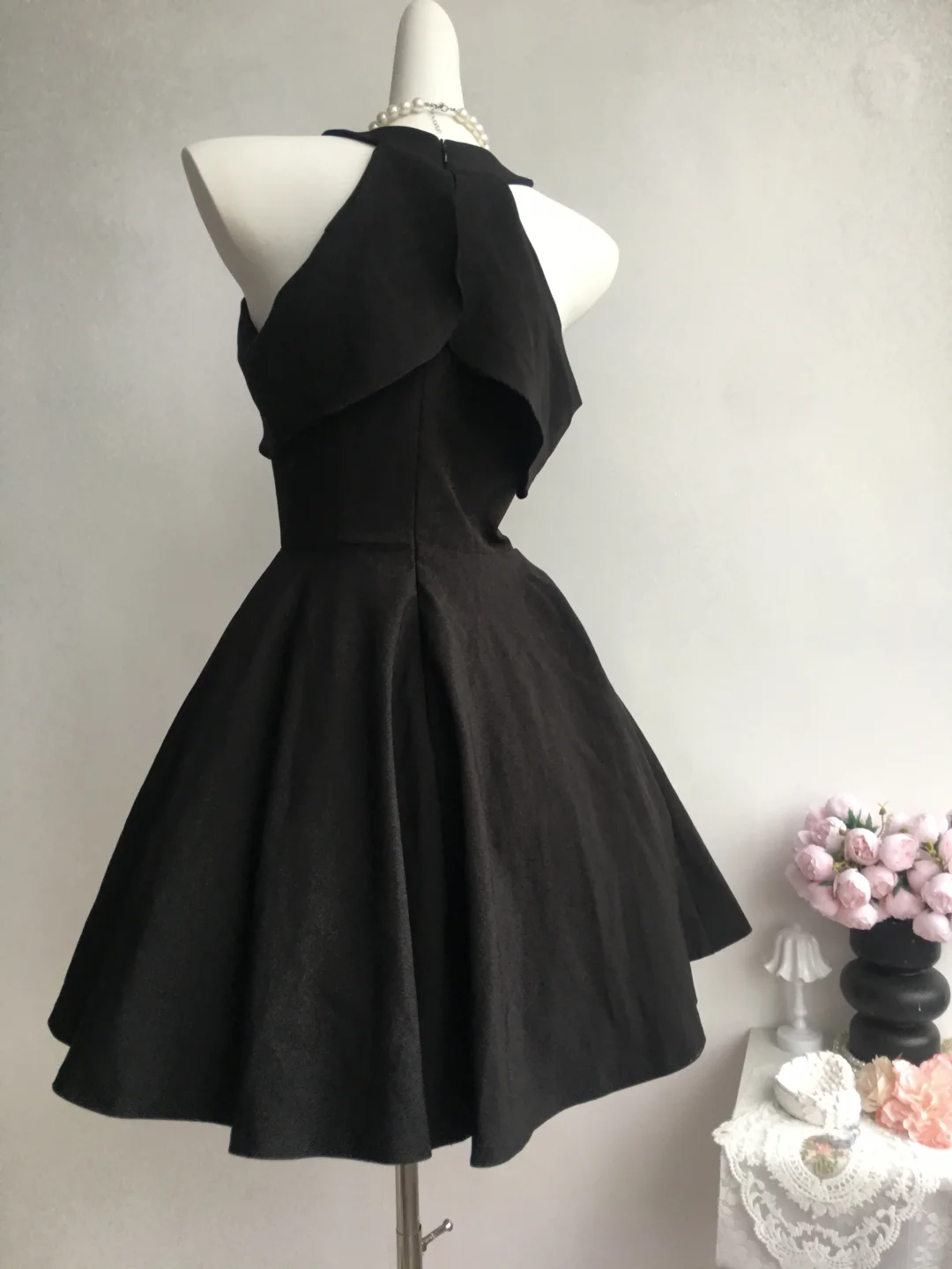 Simple Black Sleeveless Satin A Line Short Formal Graduation Homecoming Dress Cocktail Dress