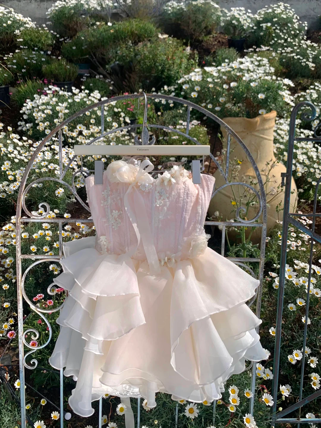 Sweet Pink Strapless Chiffon Appliques Short Birthday Outfits Cute A Line Homecoming Dress