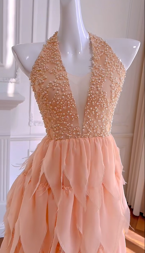 Charming Halter Orange Chiffon Beaded Homecoming Dress Birthday Outfits