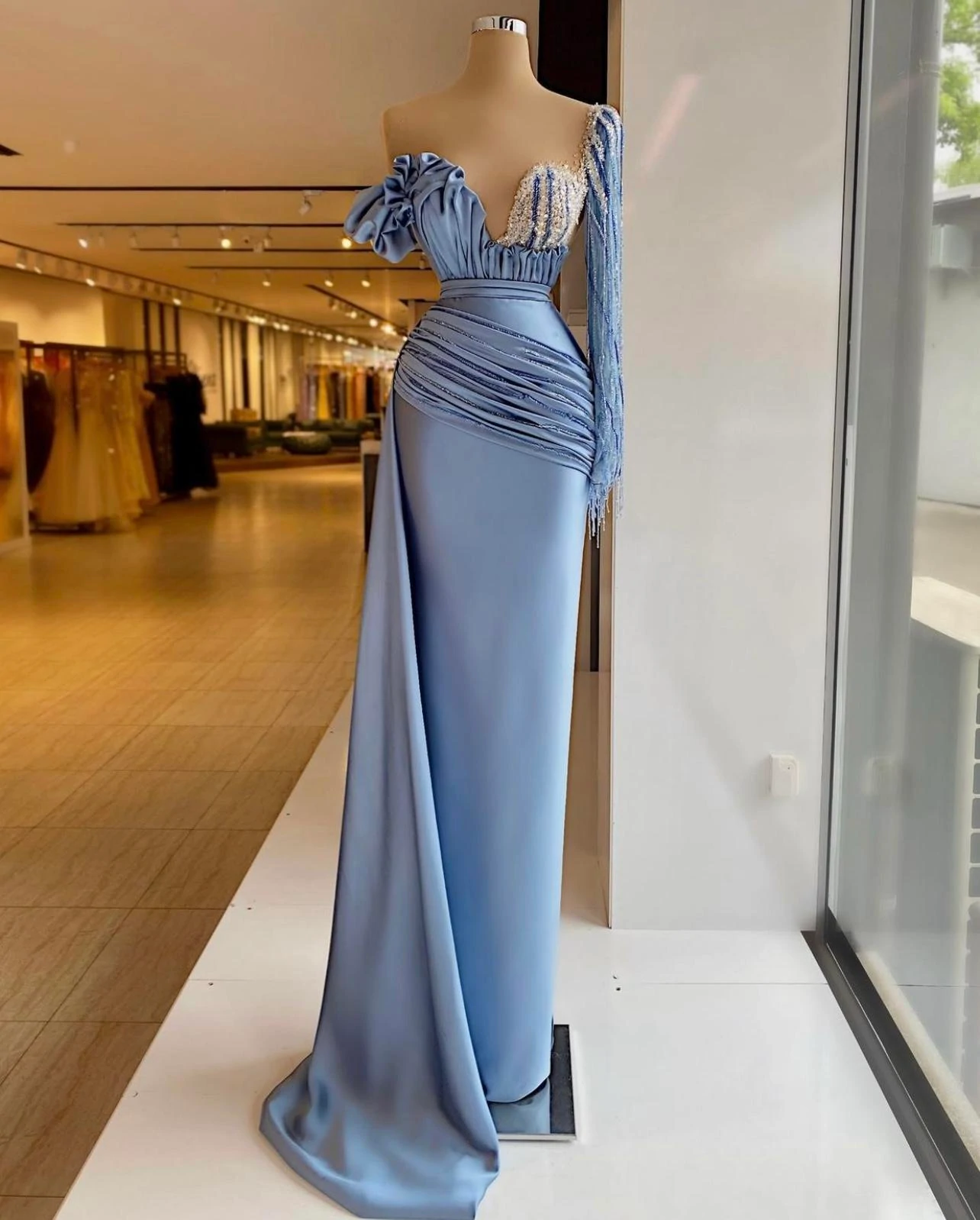 One Shoulder Blue Mermaid Evening Dresses Crystal Long Sleeve Beaded Formal Prom Dress Custom Made Plus Size Pageant Wear Party Dress