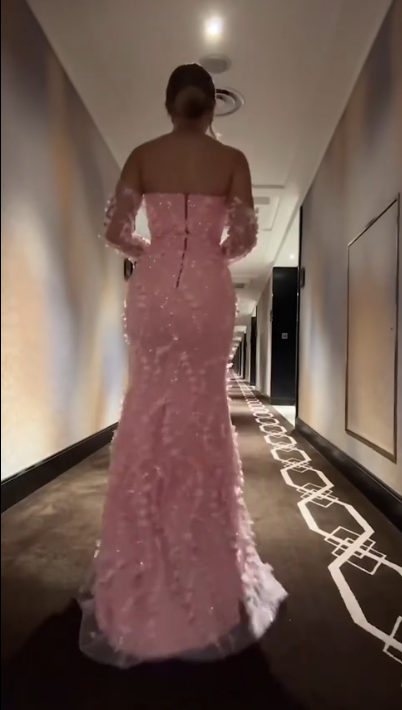 Elegant Pink Strapless Tulle Appliques Beaded Slit Mermaid Evening Dress Long Party Dress