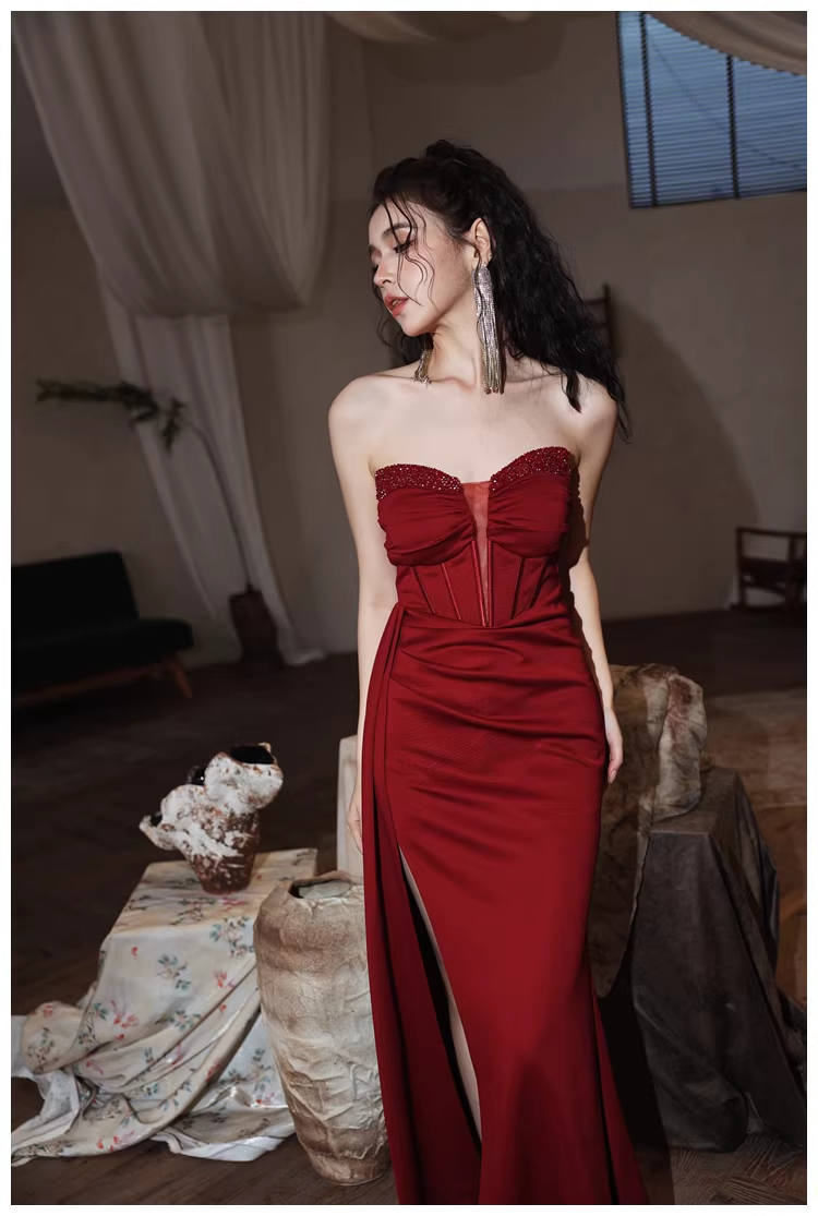 Sexy Burgundy Strapless Satin Pleated Slit Long Evening Dress Formal Wedding Guest Dress