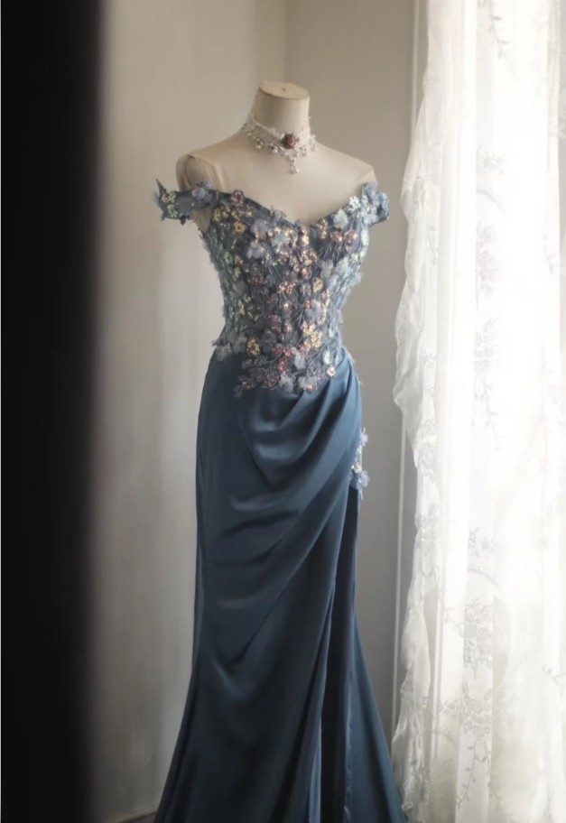 Gorgeous Off The Shoulder V Neck Satin Sequin Appliques Evening Dress Long Mermaid Slit Prom Dresses
