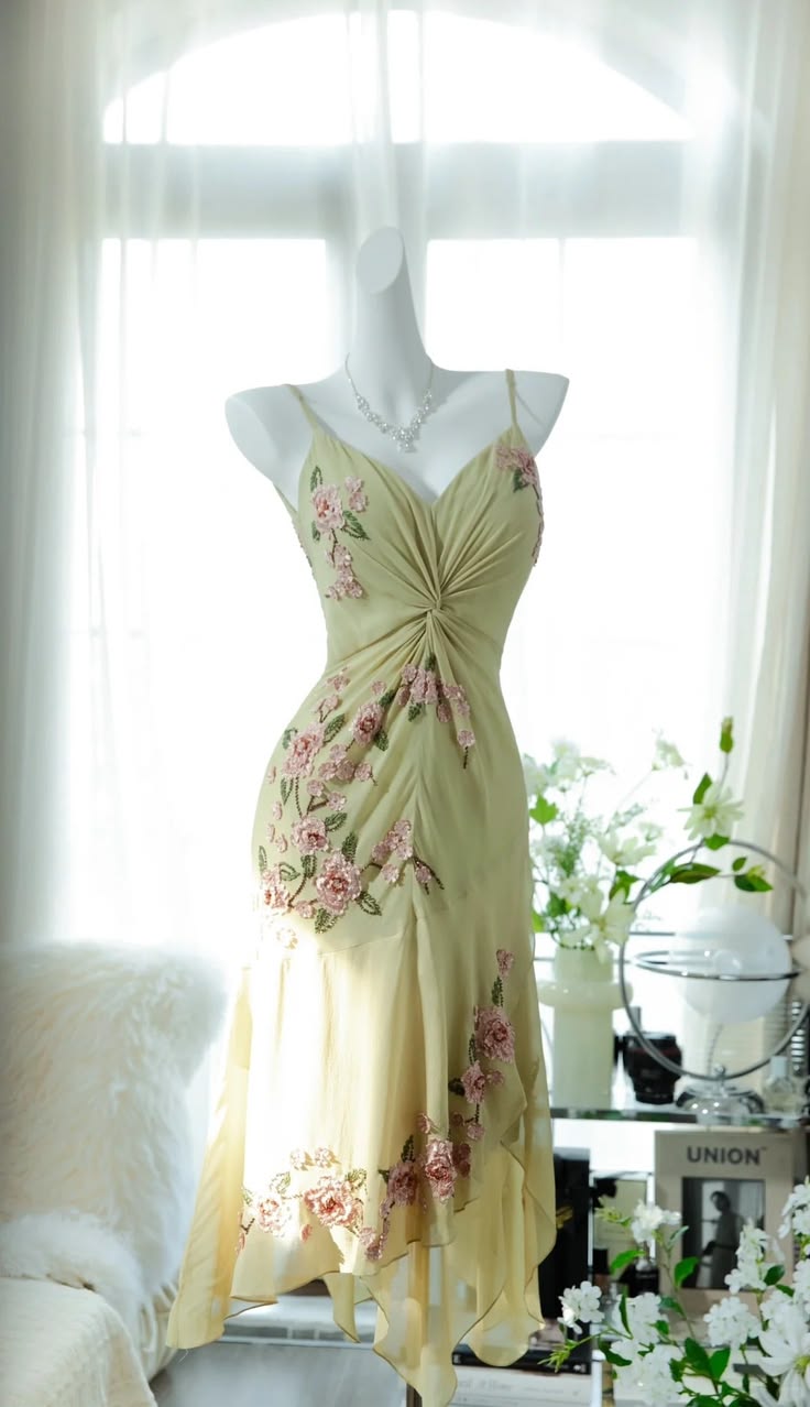 Fashion Spaghetti Straps Appliques Beaded Green Chiffon Homecoming Dress Graduation Dress