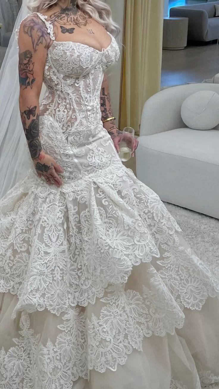 Gorgeous Ivory Lace Strapless Mermaid Wedding Dress with Layered Organza Train