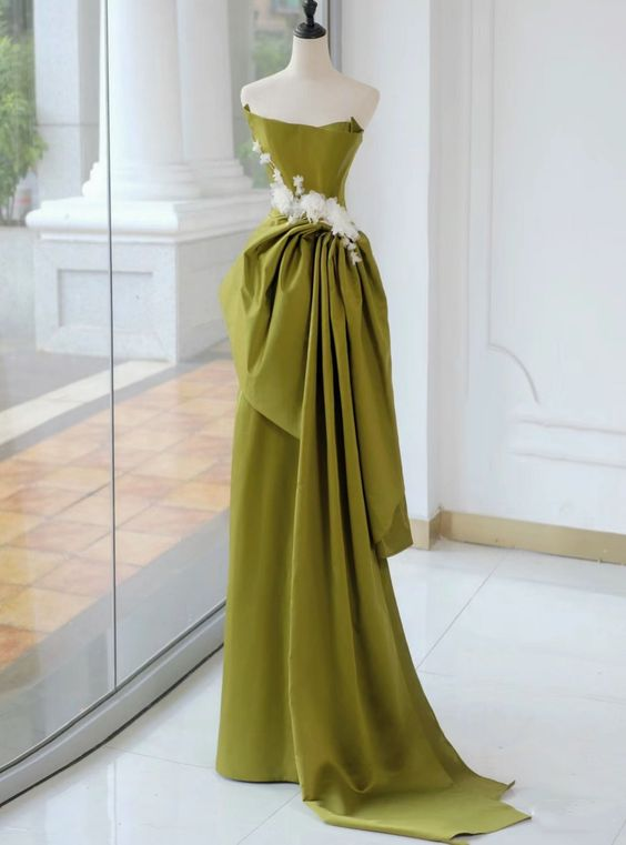 Chic Green Satin Strapless Appliques Prom Dress Long Party Evening Gown