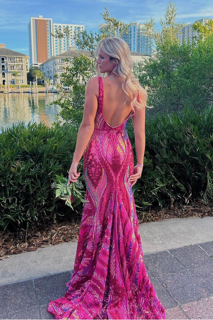 Luxurious Mermaid V Neck Fuchsia Sequins Prom Dress Formal Party Dress Evening Gown