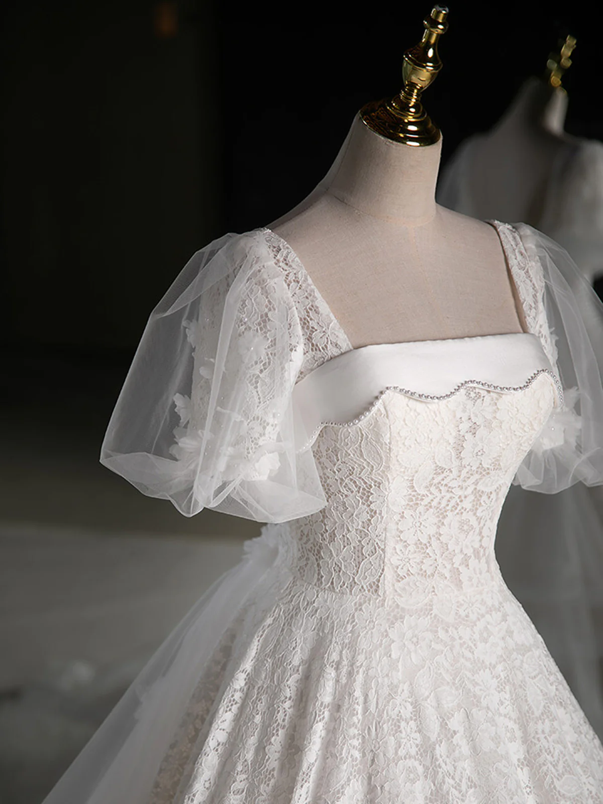 Elegant White Lace A-Line Wedding Party Dress with Puff Sleeves, White Lace Formal Gown