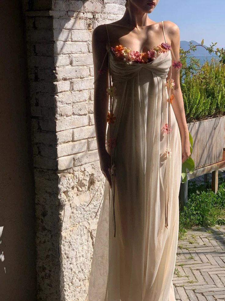 Elegant Fashion Tulle Appliques Party Dress White Prom Dress