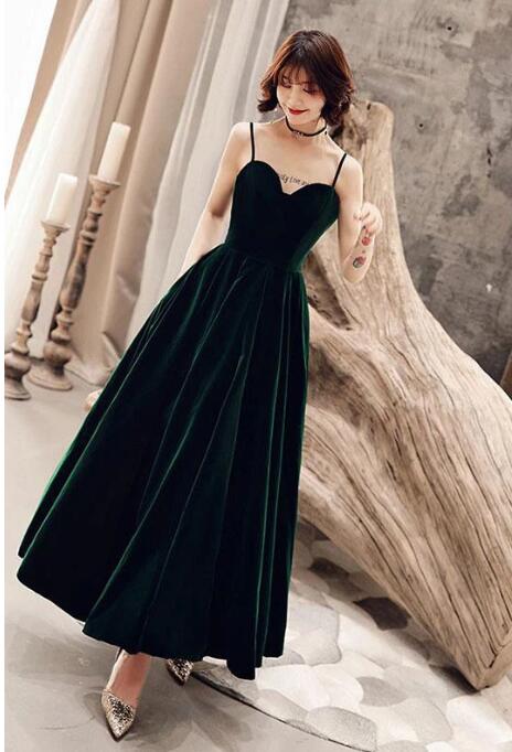 Charming Spaghetti Straps Sweetheart Sleeveless A Line Prom Dress Green Velvet Prom Dress