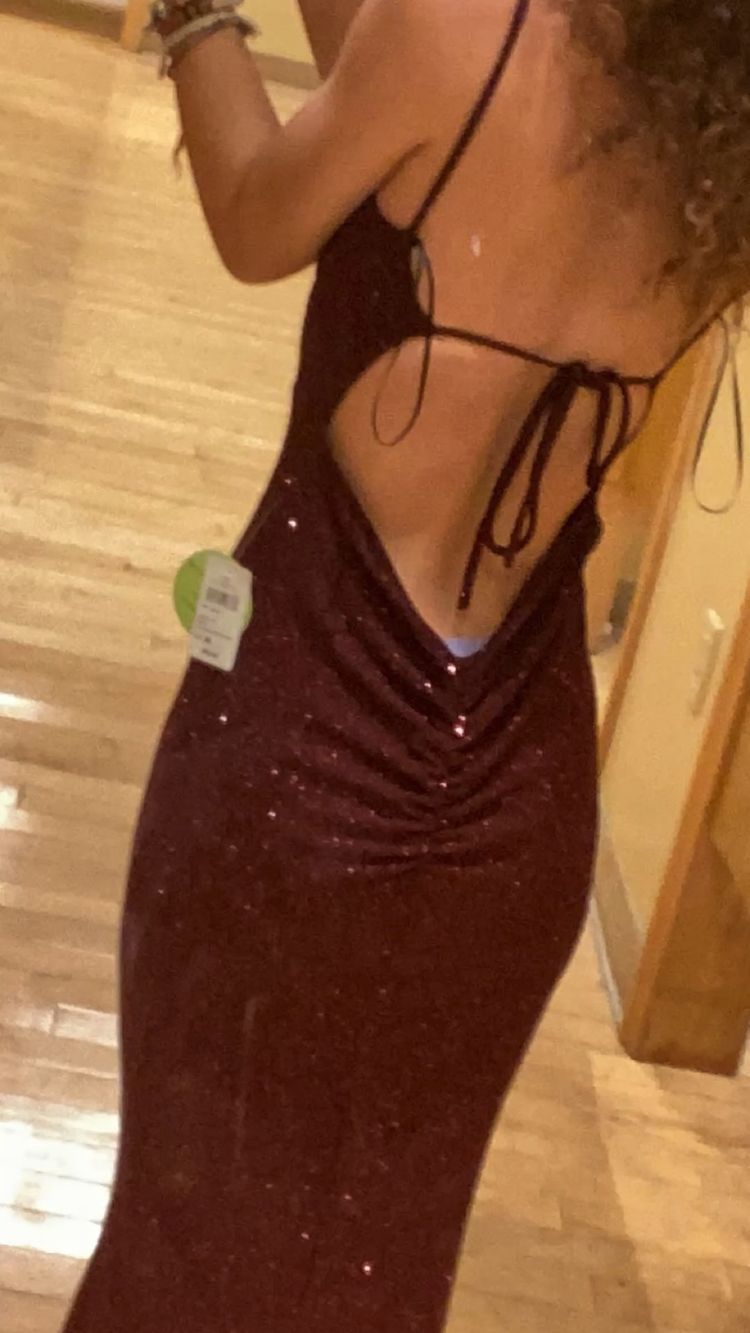 Sexy Burgundy Spaghetti Straps Low Neck Prom Dresses with Cross Back