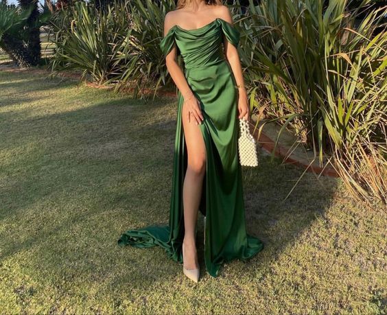 Green Simple Prom Dress With Height Split Chic Evening Dress
