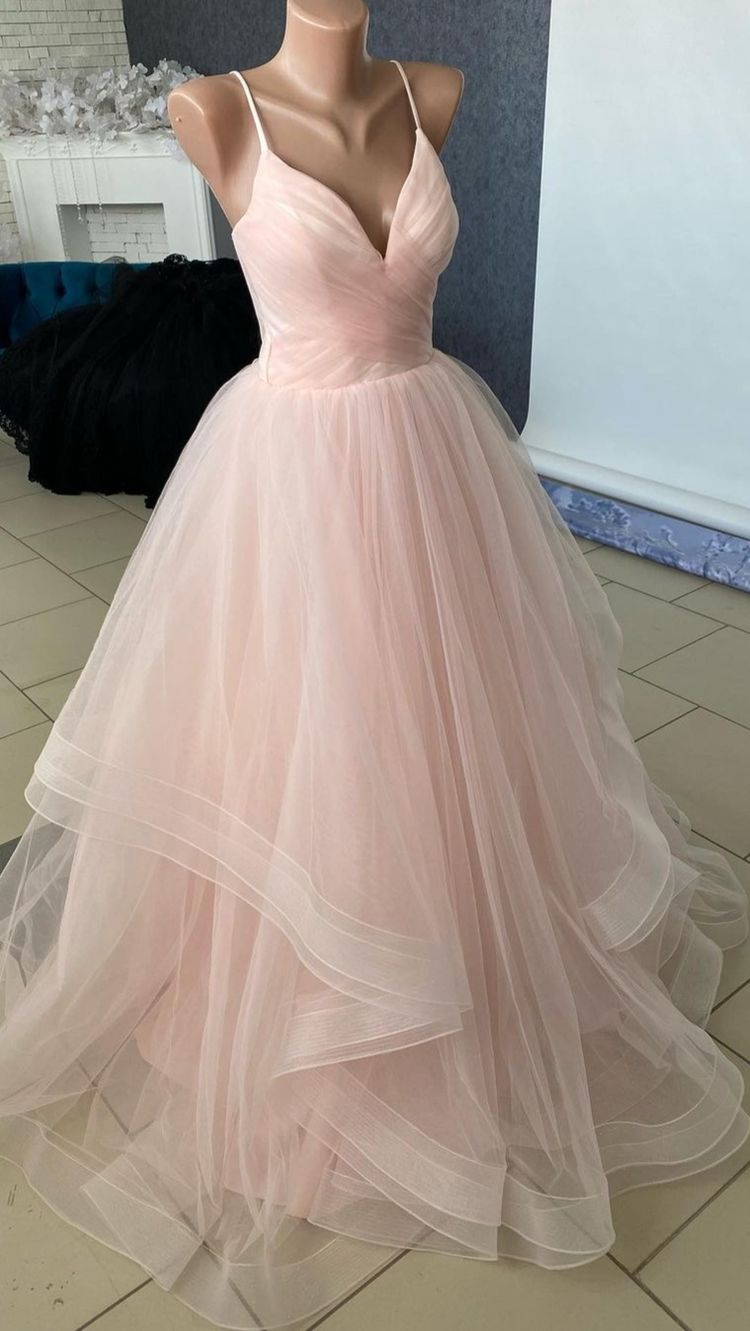 Pink Tulle ball gown prom dresses
