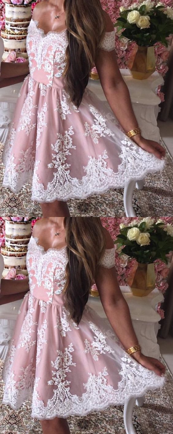 Lace Appliques V-neck Off Shoulder Homecoming Dresses