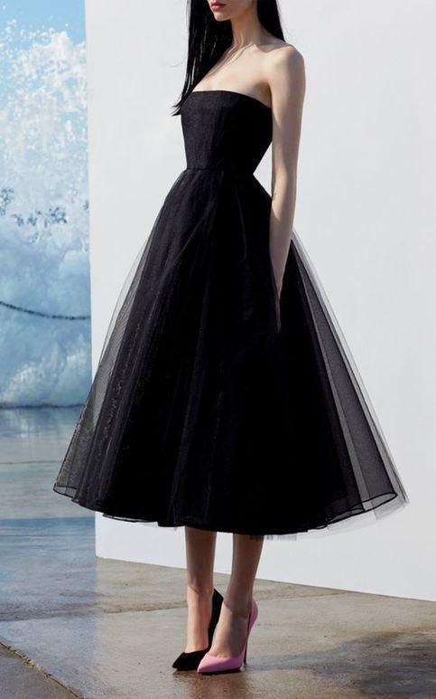 Simple A line black tulle strapless prom dress
