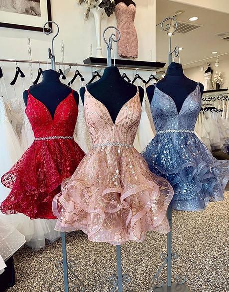 A Line V Neck Short Lace Prom Dresses, Cross Back Short Champagne Lace Formal Homecoming Dresses