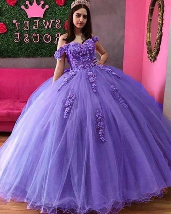 Quinceanera Dresses 3D Applique Puffy Skirt Lace-Up Back Sweet 16 Party Dress Long Prom Gowns