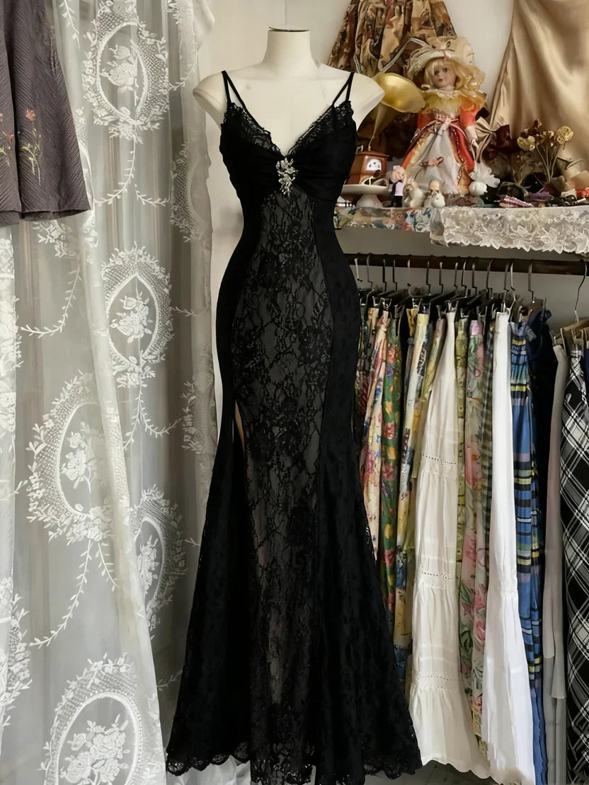 Retro Lace Burgundy Long Prom Dress Mermaid Evening Party Gown